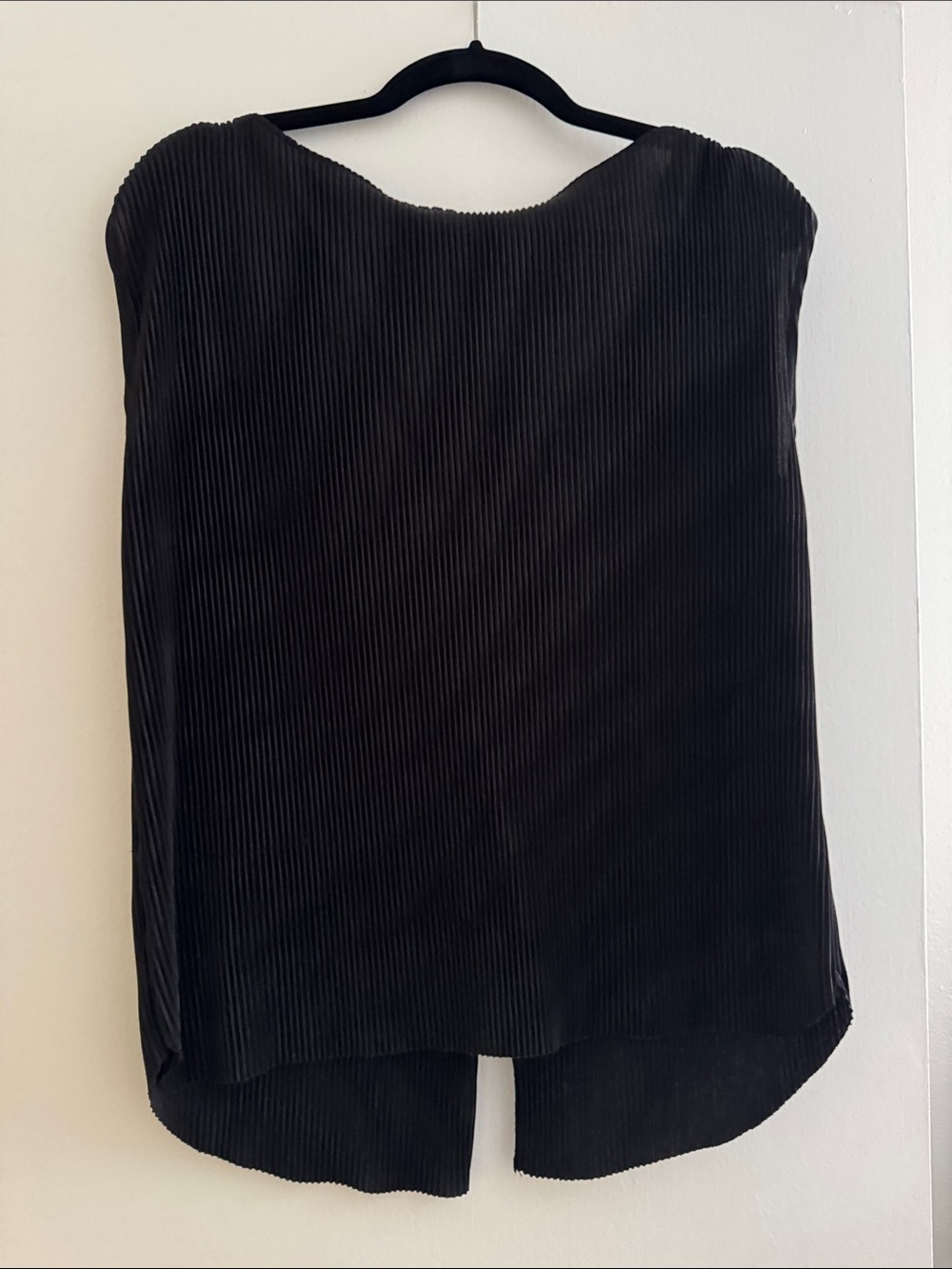 Zara Black Pleated Bliuse